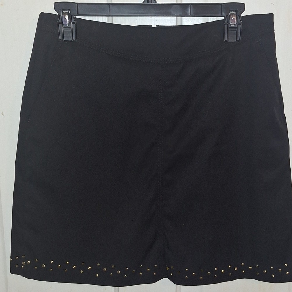 Black Gold Stud Tail Golf Skort Size 6 Stretch Athletic Tennis Country Club Wear