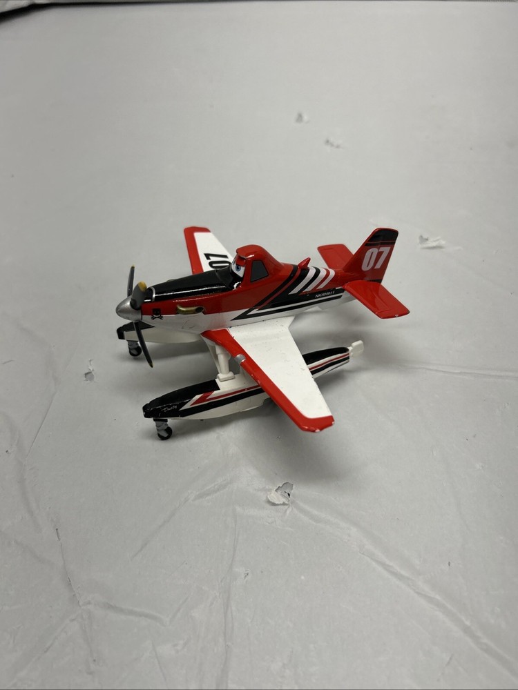 RARO Disney TIENDA Aviones Bomberos Bombero Polvoriento Pontón 07 Rojo Metálico