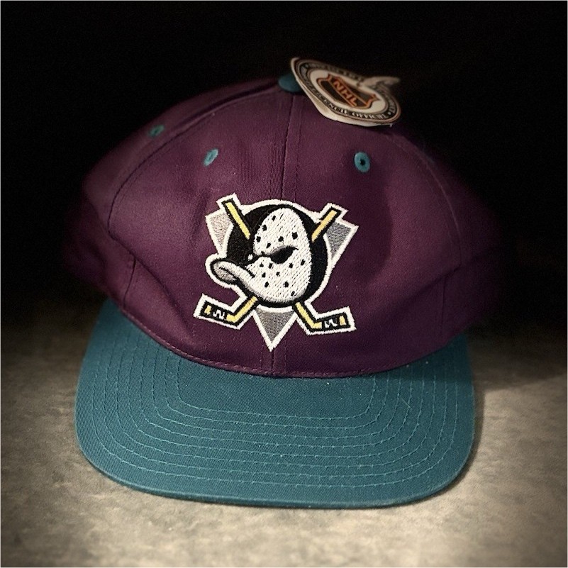Vintage 90s Anaheim Mighty Ducks Purple Snapback Hat NWT Rare NHL Deadstock