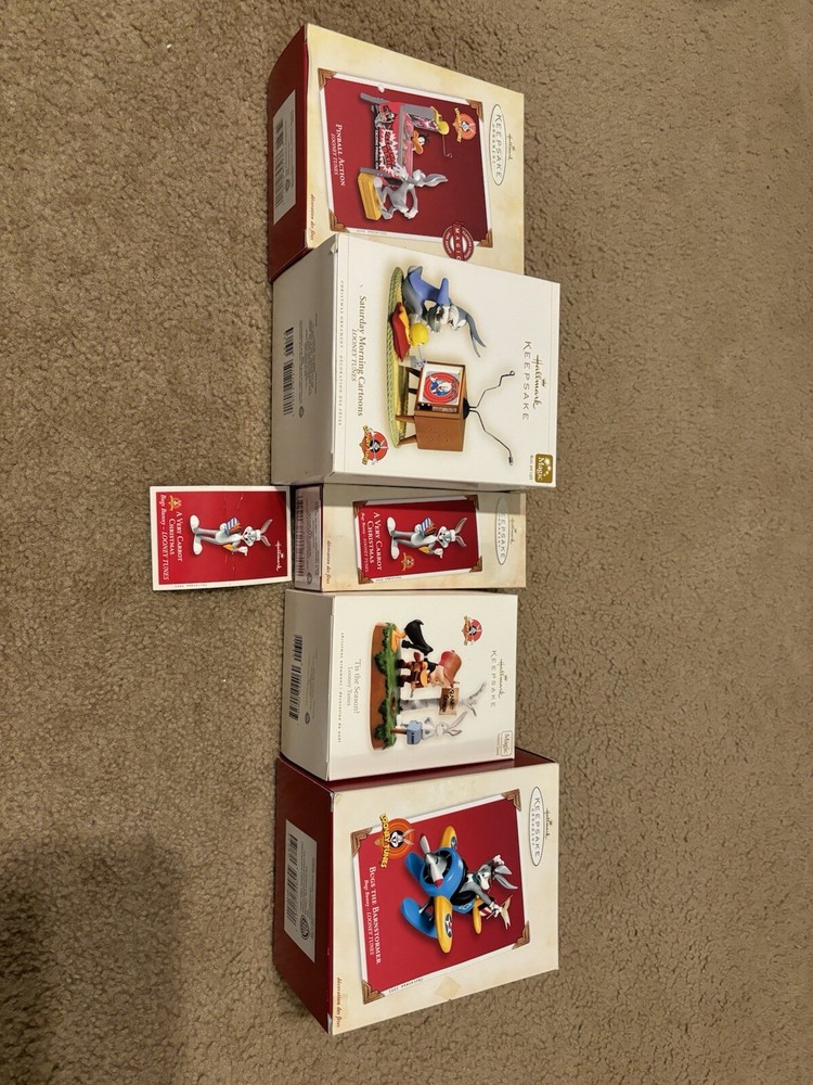 Hallmark Keepsake 5-Piece Magic Series Ornament Collection