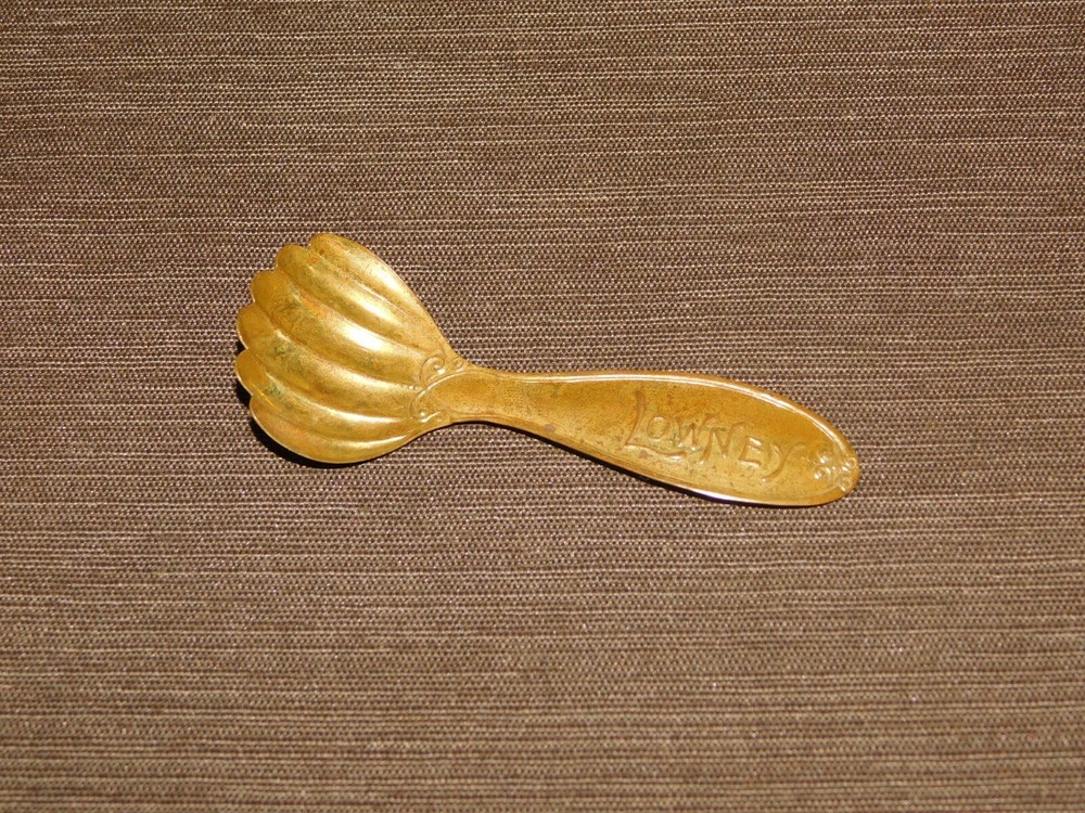 VINTAGE KITCHEN 3 1/2