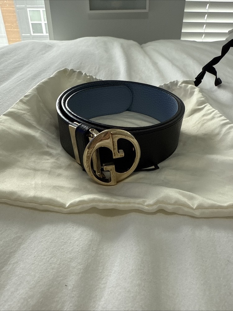 GUCCI GG Buckle Reversible Leather Belt in Black and Blue