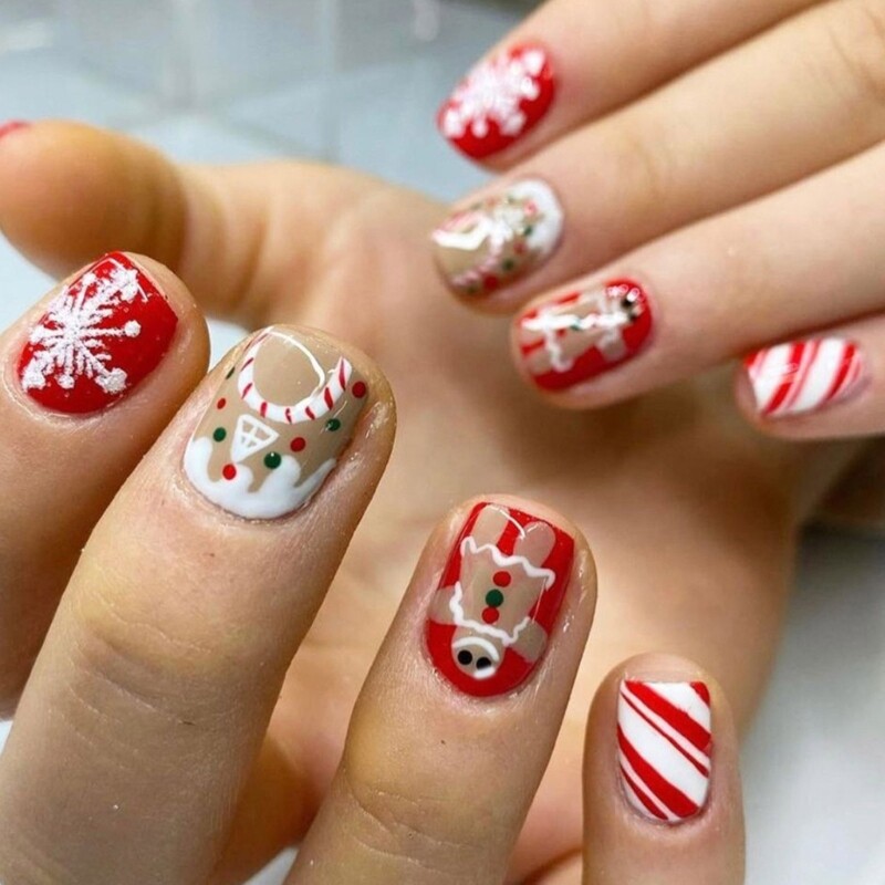 Festive Short Square Press On Nails with Candy House Design