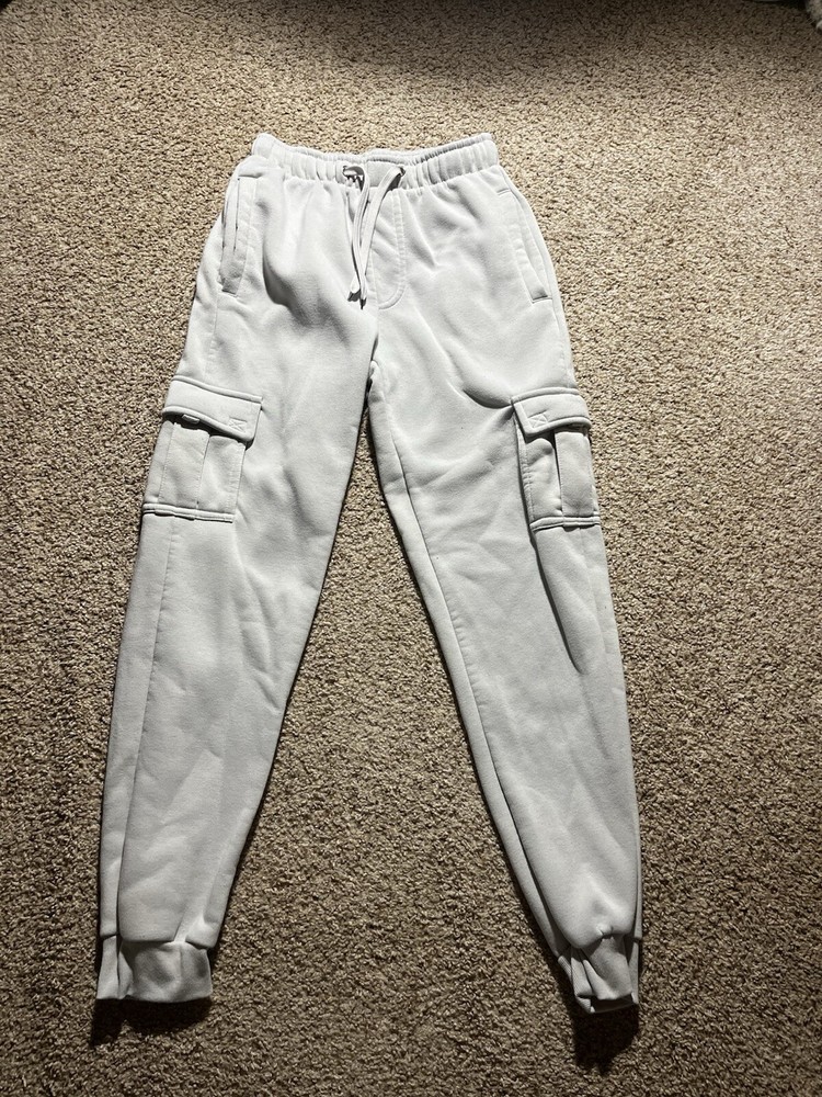 White O.S.C. Cargo Sweatpants with Pockets – Comfort & Style