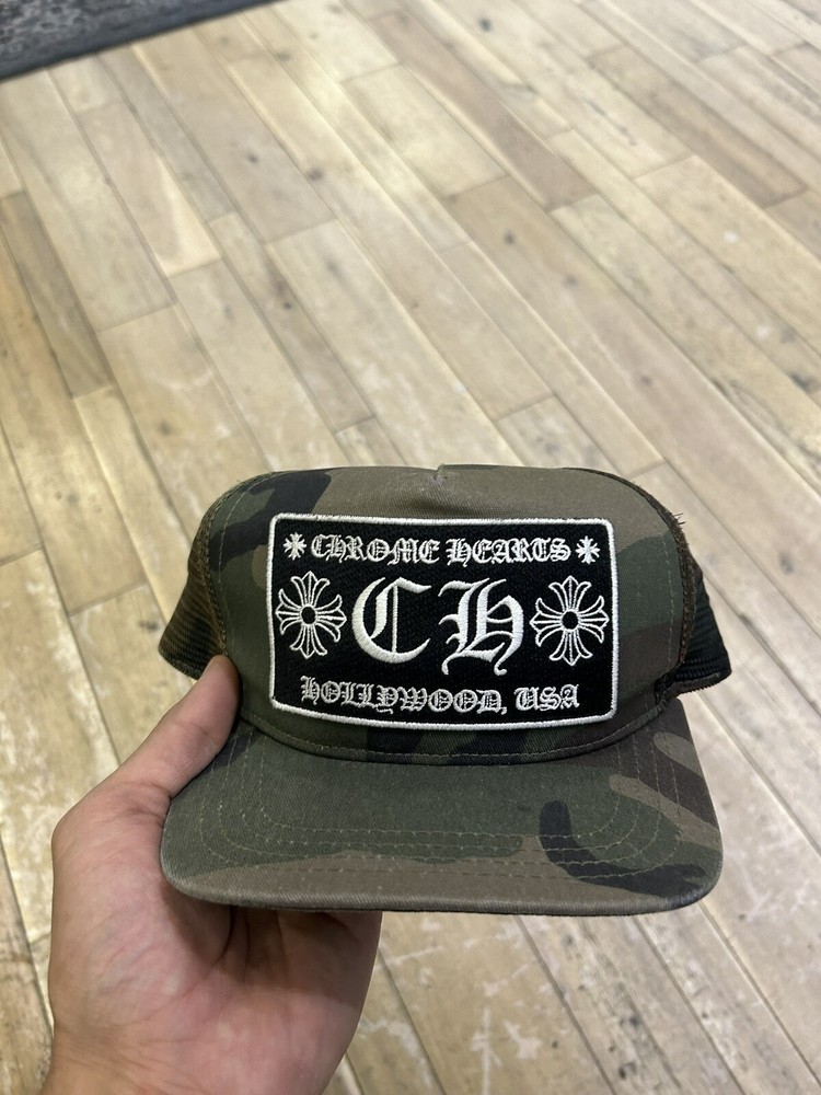 Size- O/S- Chrome Hearts CH Hollywood Camo Trucker Hat