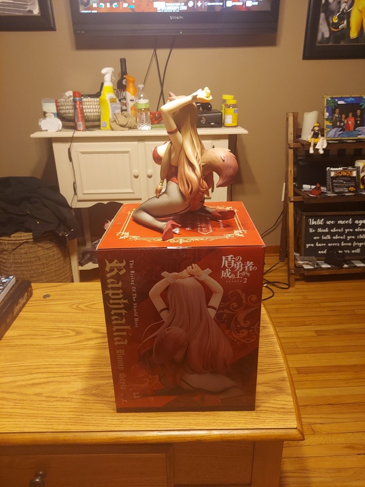 Ralptaila 1/4 Scale Figure Freeing Bunny Figure 1:4 Scale