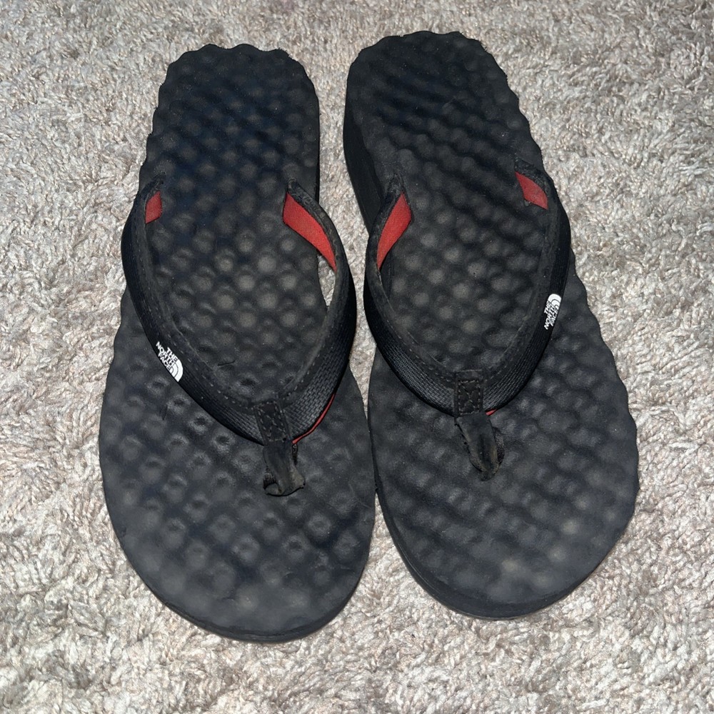 The North Face Women’s Base Camp Black Wedge Thong Sandals Size 8.5