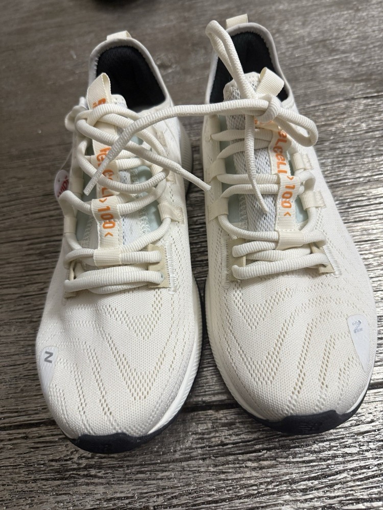 New Balance FuelcellTrainer V2,Womwns Shoes New Size 9.5 wide