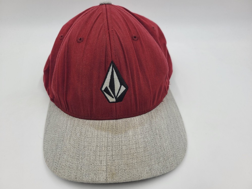 Volcom Stone Distressed Flex Fitted L-XL Hat Cap Skate Surf Men Women Red Gray
