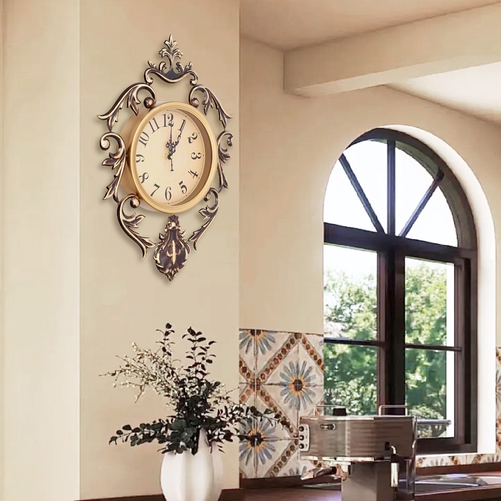 Vintage Metal Wall Clock, Decorative Retro Wall Clock for Bedroom/Living Room
