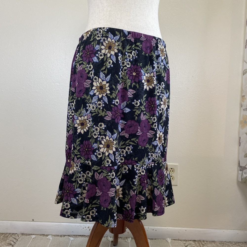 Sag Harbor Black Purple Stretch Floral Midi Skirt. Flounce Hem. Ladies Large