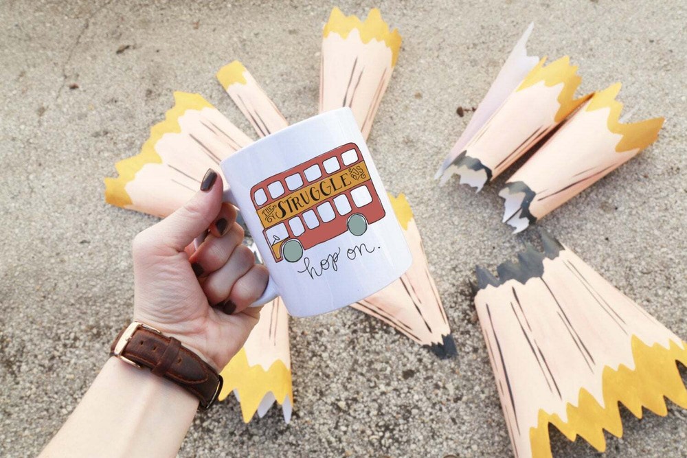 Hop On The Struggle Bus Funny Illustrated Ceramic Plastic Travel Mug Drin Cup