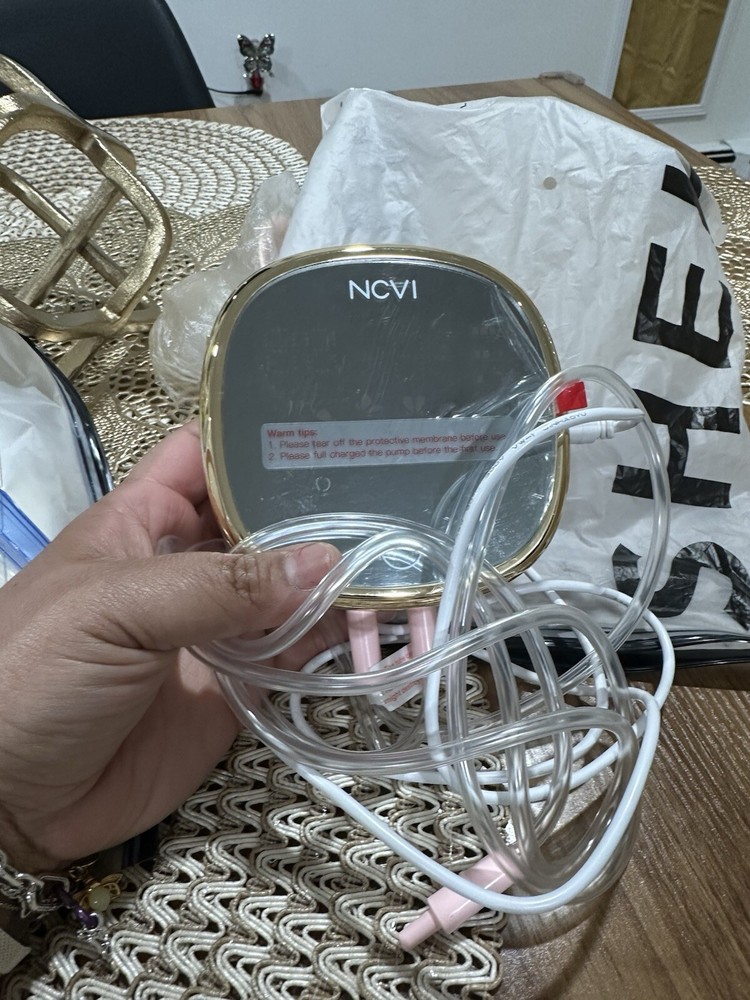 Rechargeable maternal pump I never used it, with accessories