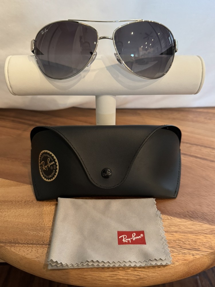 Gafas de sol Ray-Ban RB3386 envolventes de aviador - gris claro degradado gris oscuro
