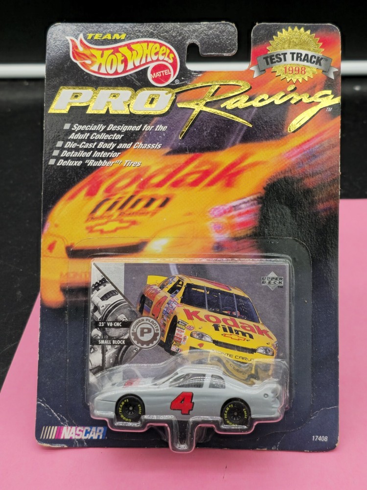1996 Hot Wheels Pro Racing Sterling Marlin #4 Kodak Chevy Monte Carlo NASCAR NIP