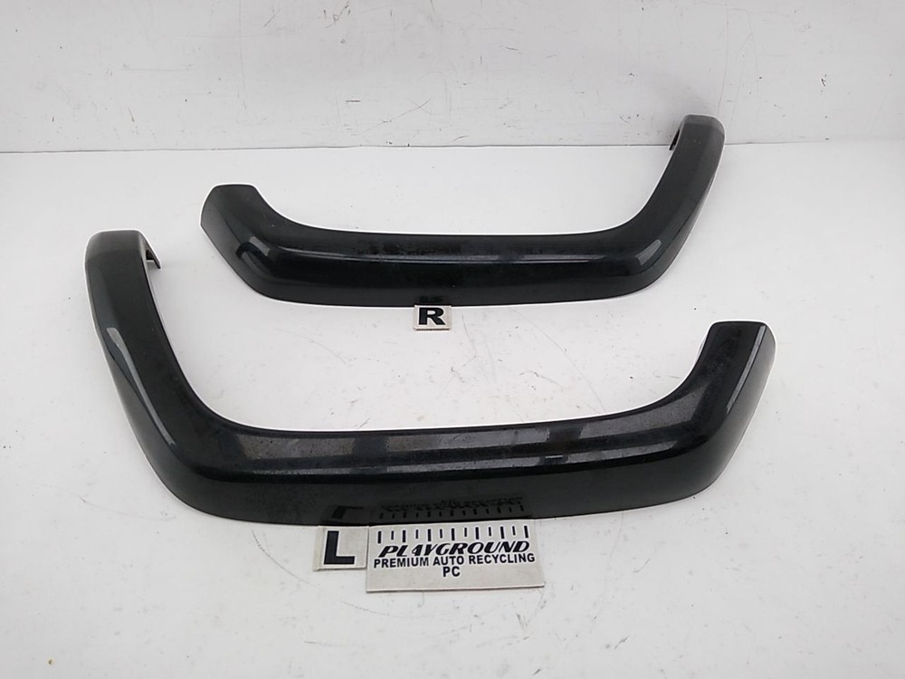 Jeep Cherokee XJ Pair Of Front Left & Right Fender Flares Black Fits 1997-2001