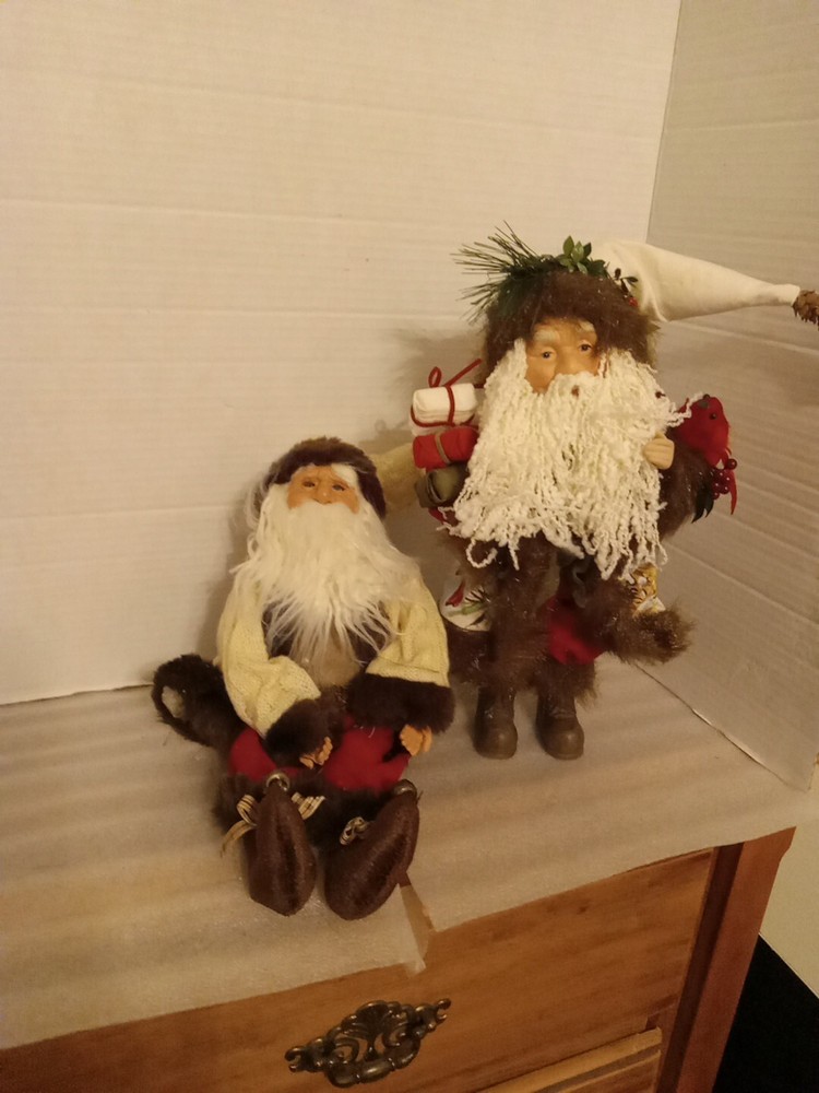Set Of 2 Vintage Old World Santas On Sitting, One Standing