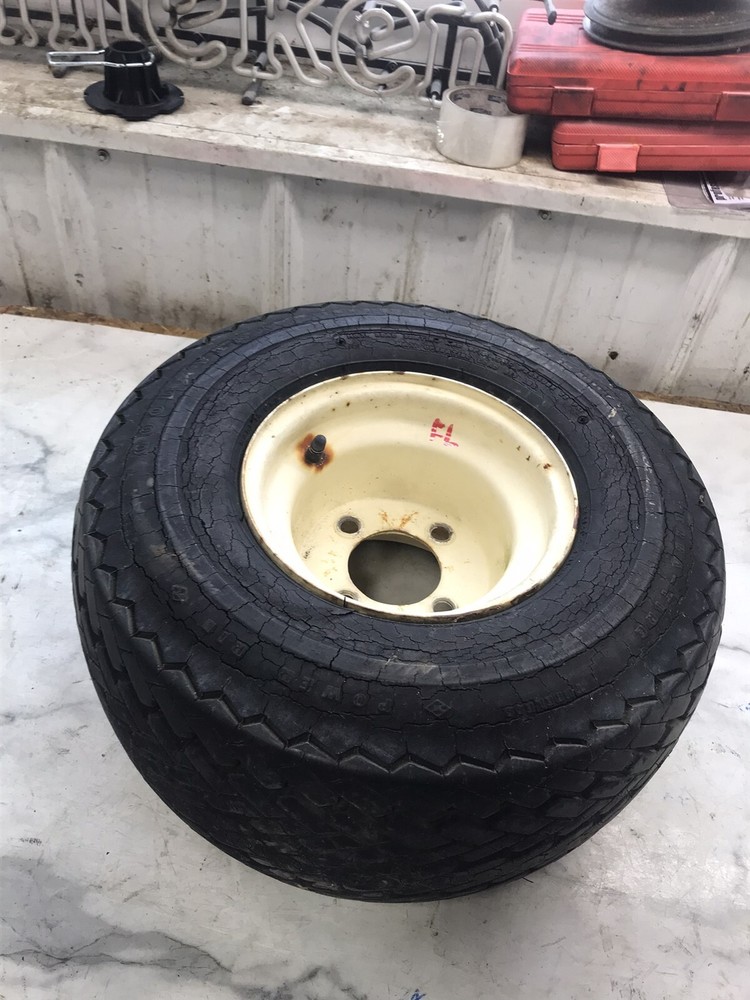 95 Yamaha G14 Gas Golf Cart Front Wheel Rim with Goodyear Tire