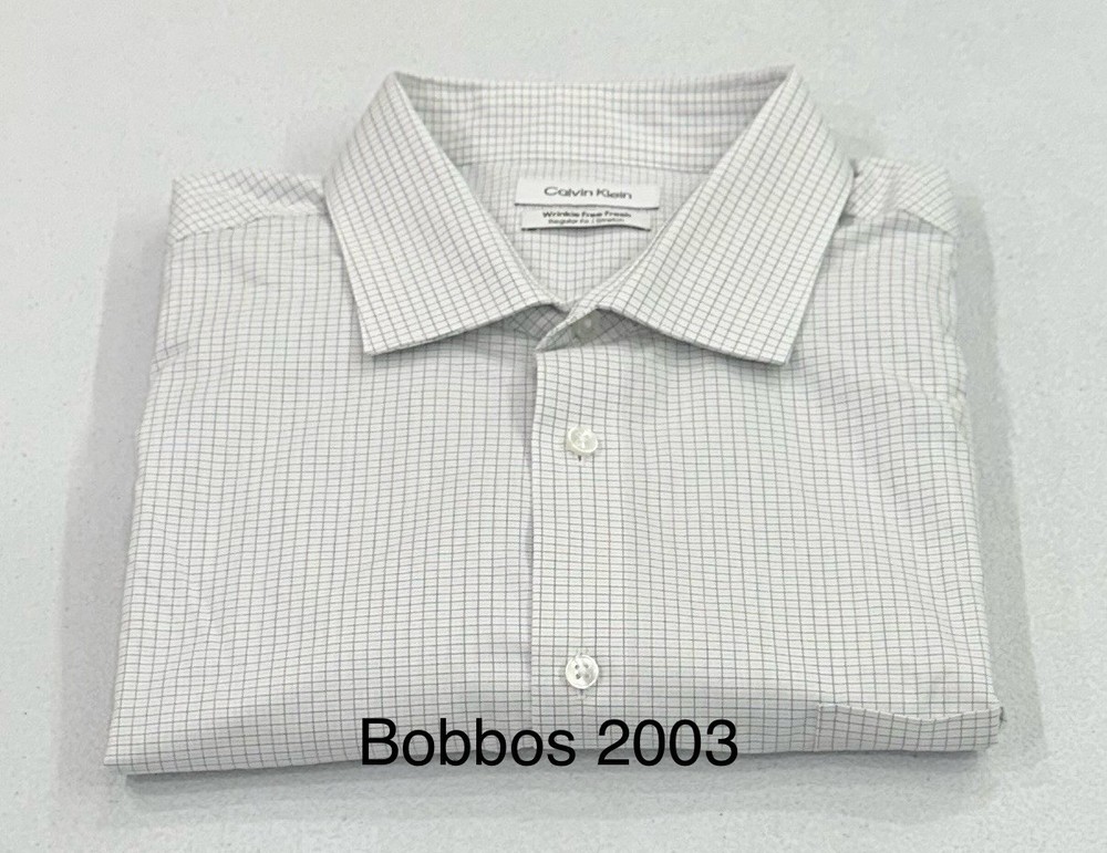 Calvin Klein Men's Wrinkle Free Dress Shirt, White, Size XL (17-17.5, 36/37)