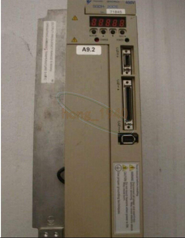 ONE  Used Yaskawa Servo Driver SGDH-20DE 400V 2KW