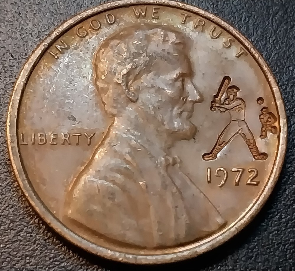 1972-P Lincoln Memorial Counter Struck Baseball Players