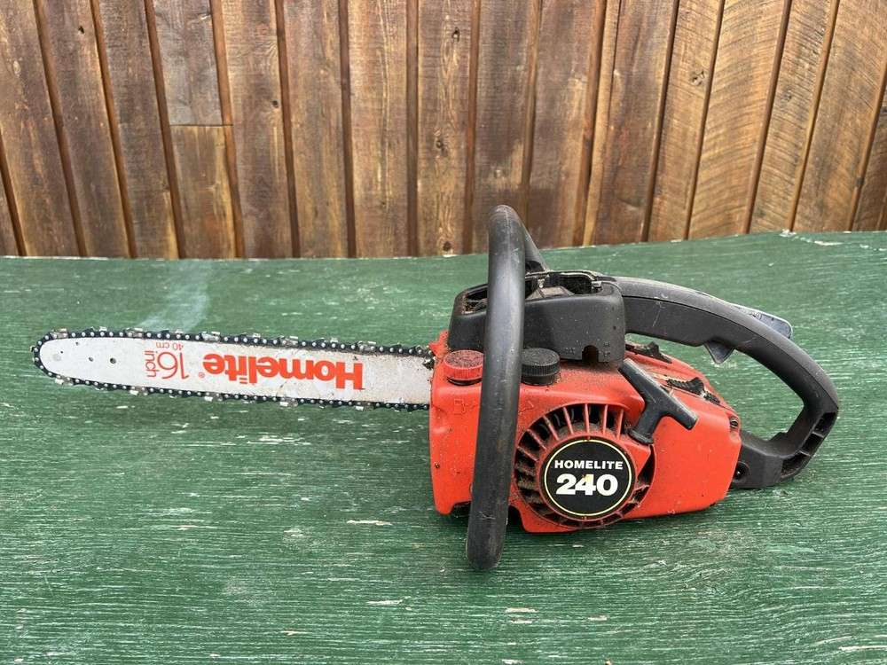 Vintage HOMELITE 240 Chainsaw Chain Saw 16
