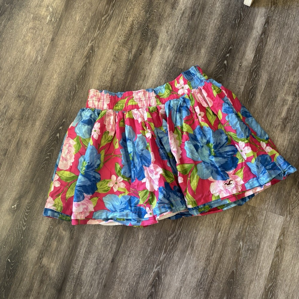 Y2k Hollister Floral Mini Skirt Size Medium
