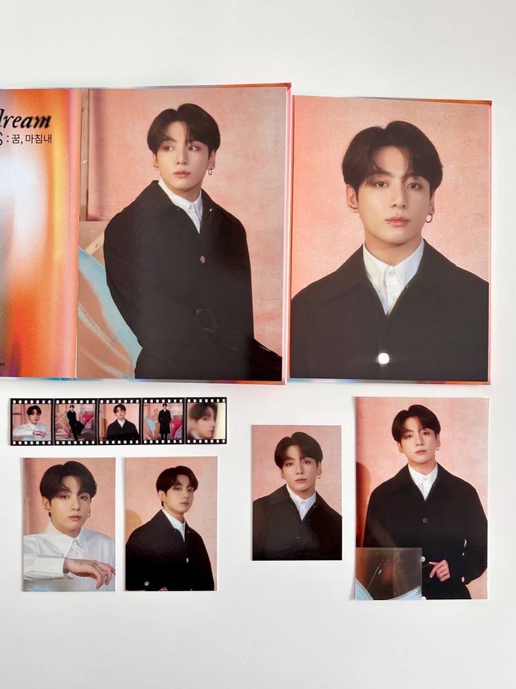 BTS HYBE Insight Daydream Believers Photocard Set Member Exclusive-image