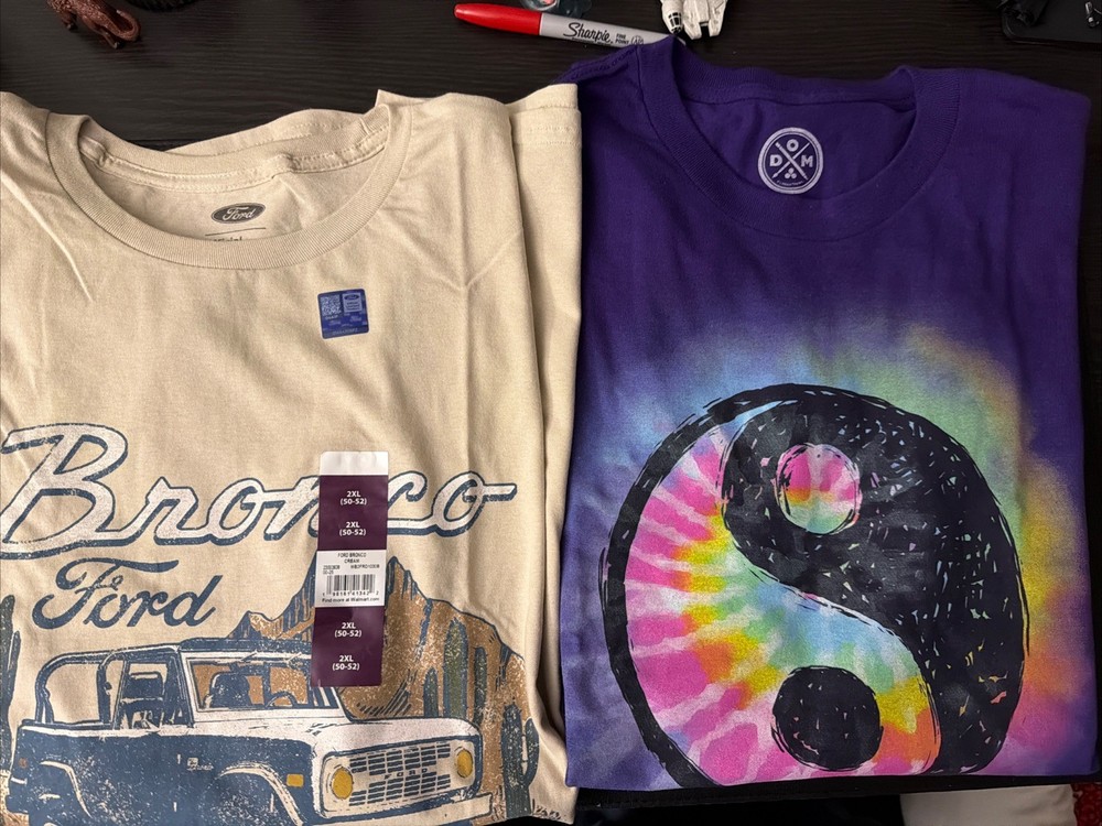 Men Size 2 Xl Lot Of Two Graphic Tees New With Tags