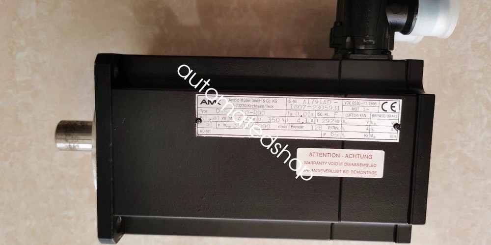 1PC NEW DT5-5-10-R00 servo motor Shipping DHL or FedEX