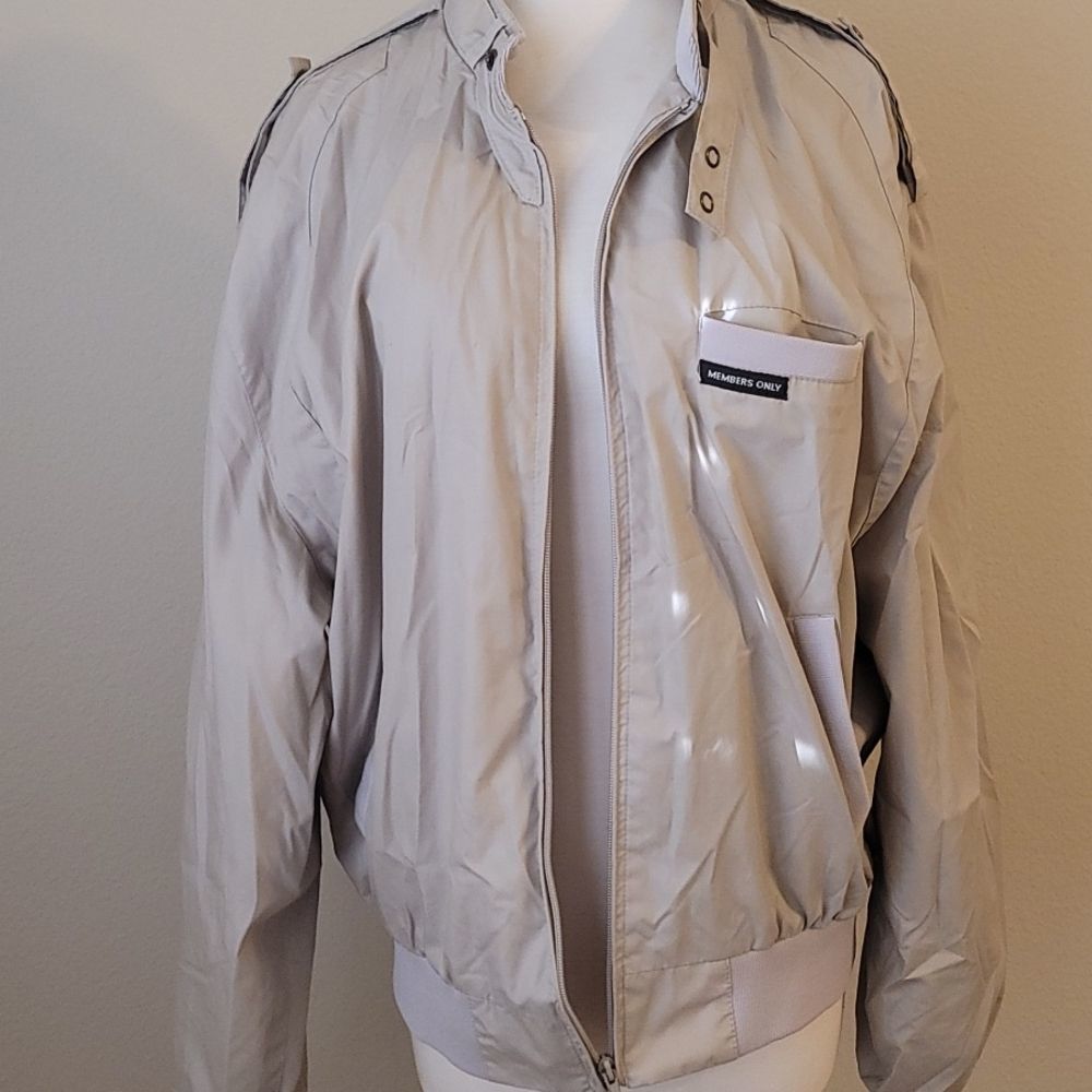 Vintage Members Only Jacket Size 44 Retro Style-image