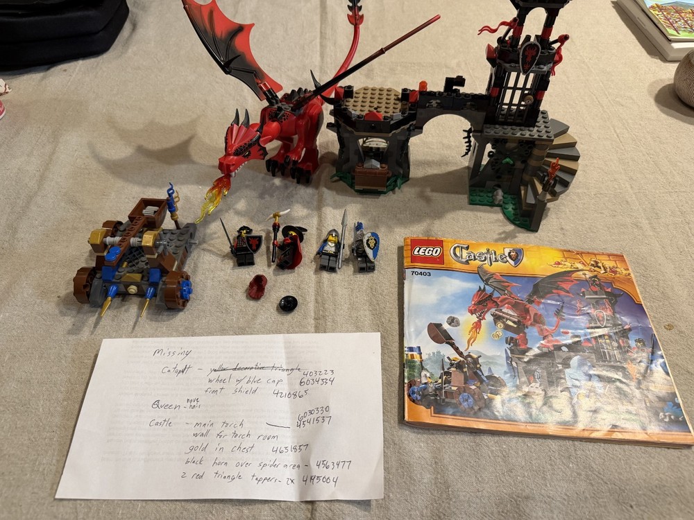 LEGO Castle: Dragon Mountain (70403) 97% Complete No box or queen
