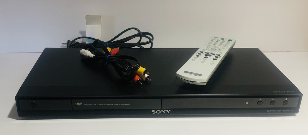 Sony DVP-NS57P DVD CD Player Black with Remote RMT-D175A Gray & AV Cables
