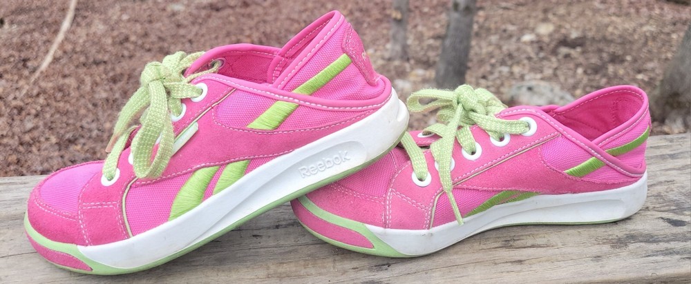 Reebok Pink Girl Size 2