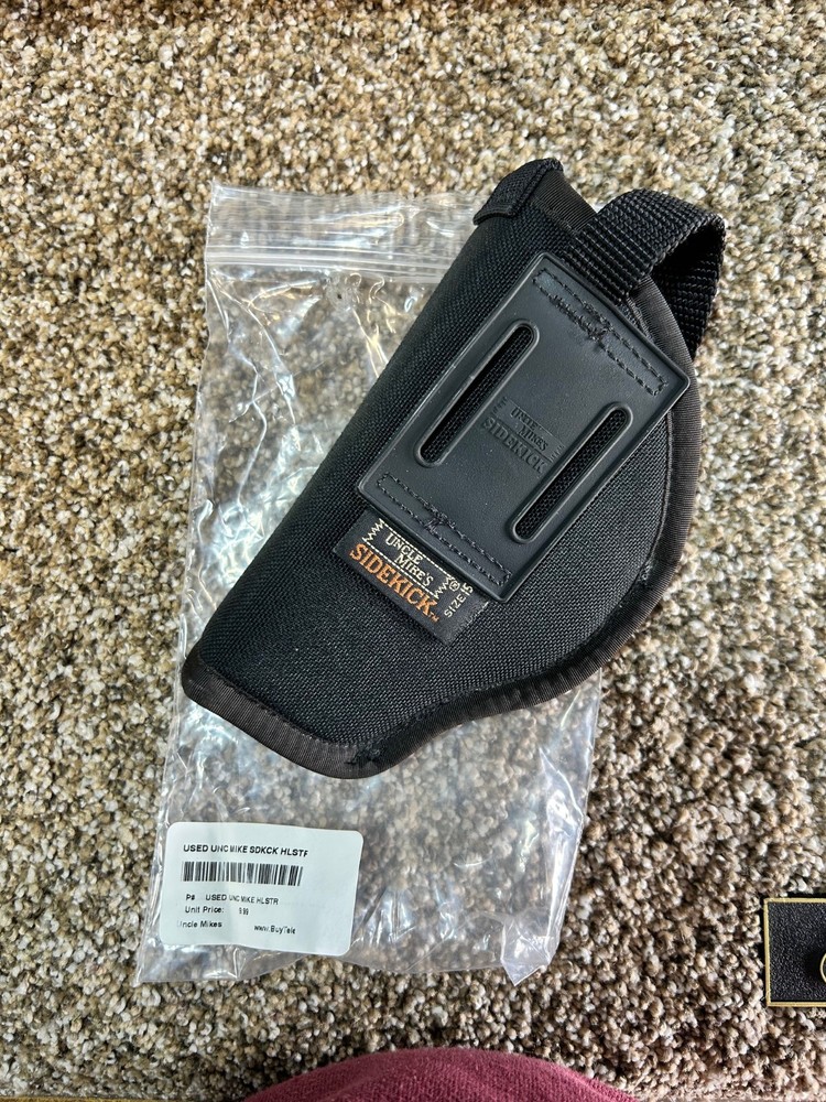 USED Uncle Mike's Sidekick Revolver Holster (size 15)
