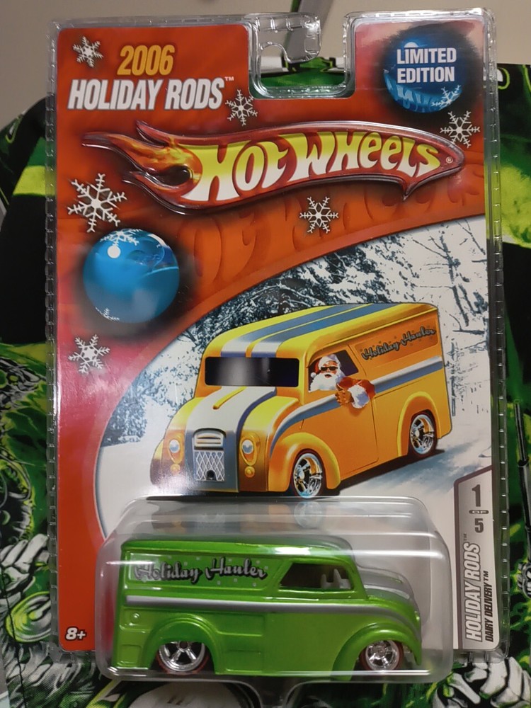 2006 Vintage Hot🔥Wheels/ Holiday Rods ( LE (1/5) Dairy Delivery In Gold w/ RRRL