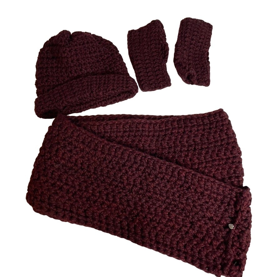 MADE WITH LOVE Maroon Knit Scarf Hat Fingerless Mittens Set for Winter Warmth