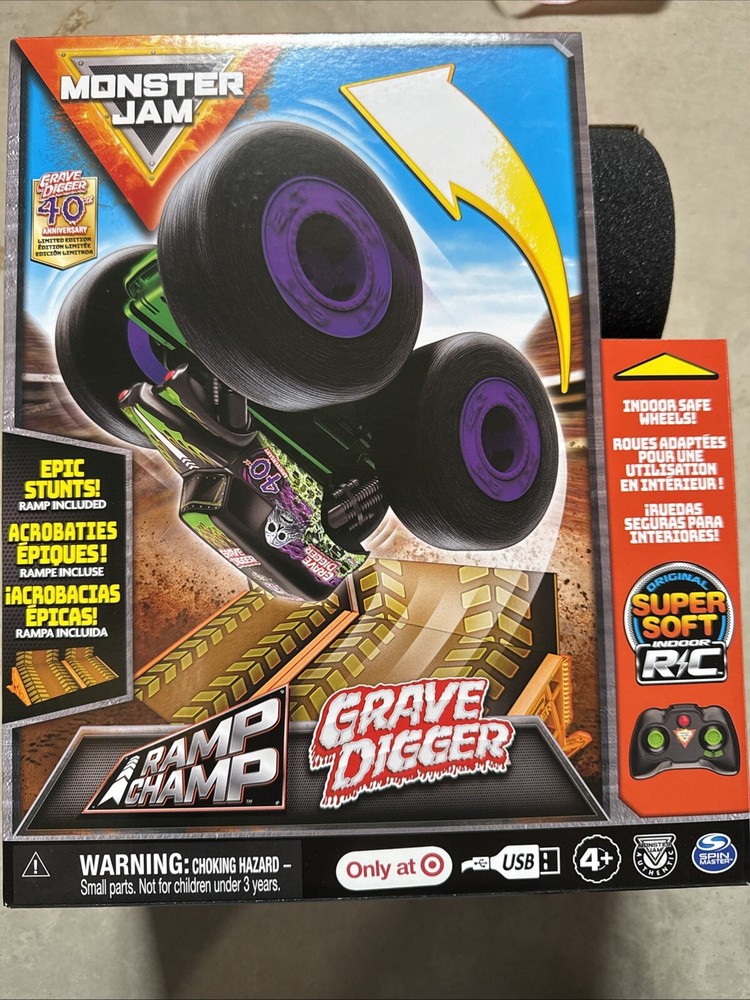 Monster Jam *Rare* Official Ramp Champ Grave Digger Indoor Super Soft R/C