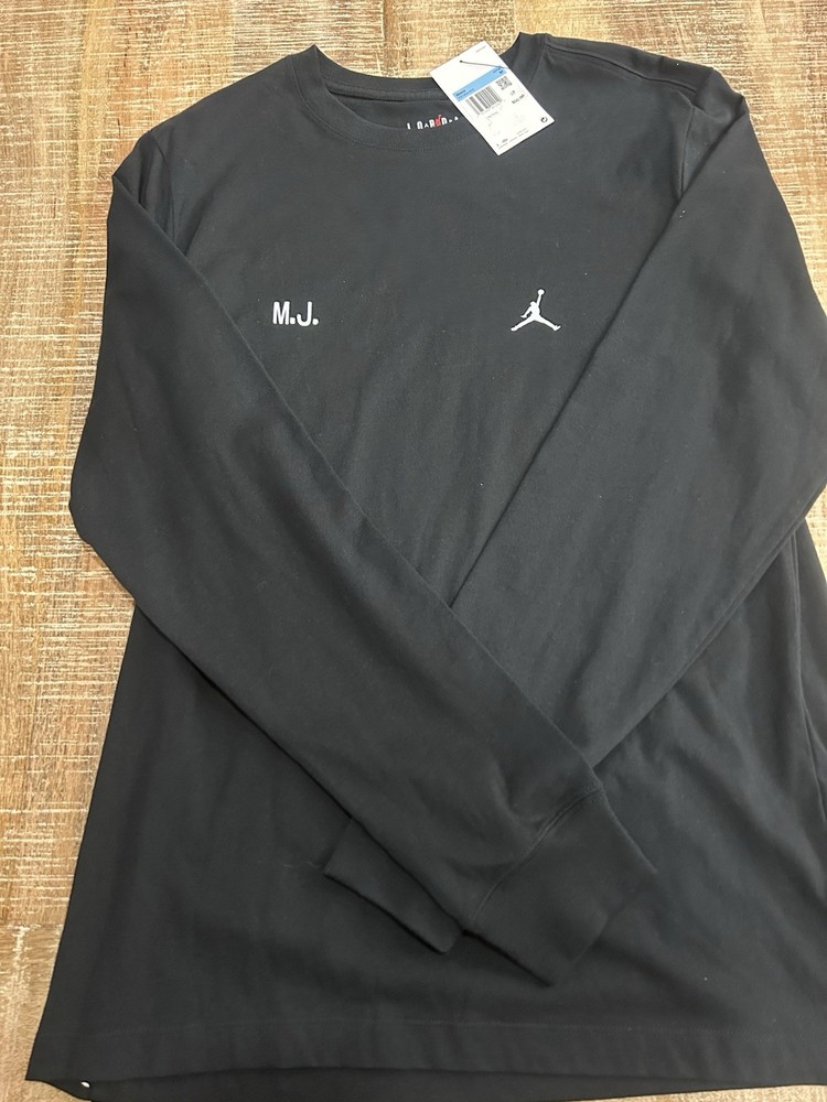 Jordan Long Sleeve Shirt Size Medium New with Tags Black