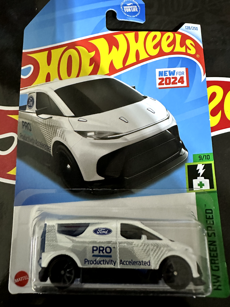 Hot Wheels Ford Performance Supervan 4 White #128 128/250 - 2024 HW Green Speed