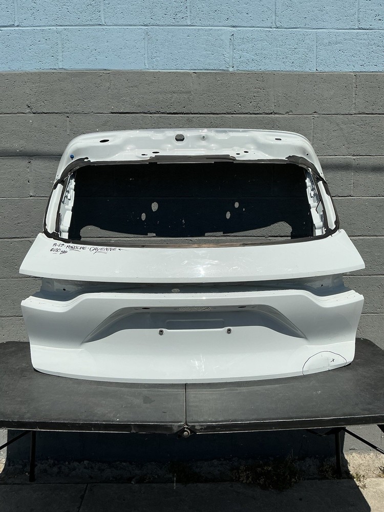 2019 2020 2021 2022 2023 PORSCHE CAYENNE TAIL GATE SHELL OEM