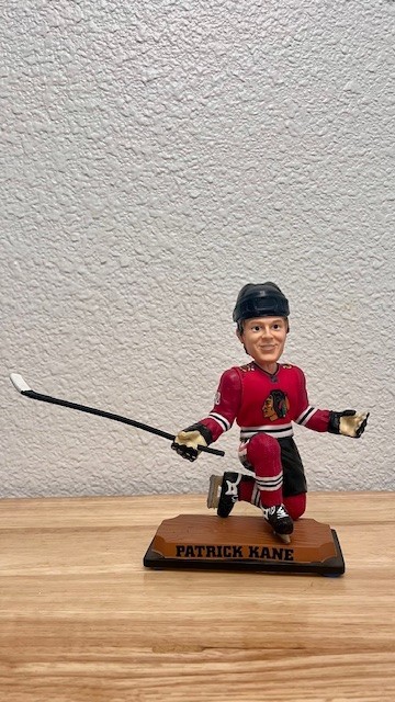 Patrick Kane Blackhawks Limited Edition NFL FoCo  Bobblehead #55/600 NIB