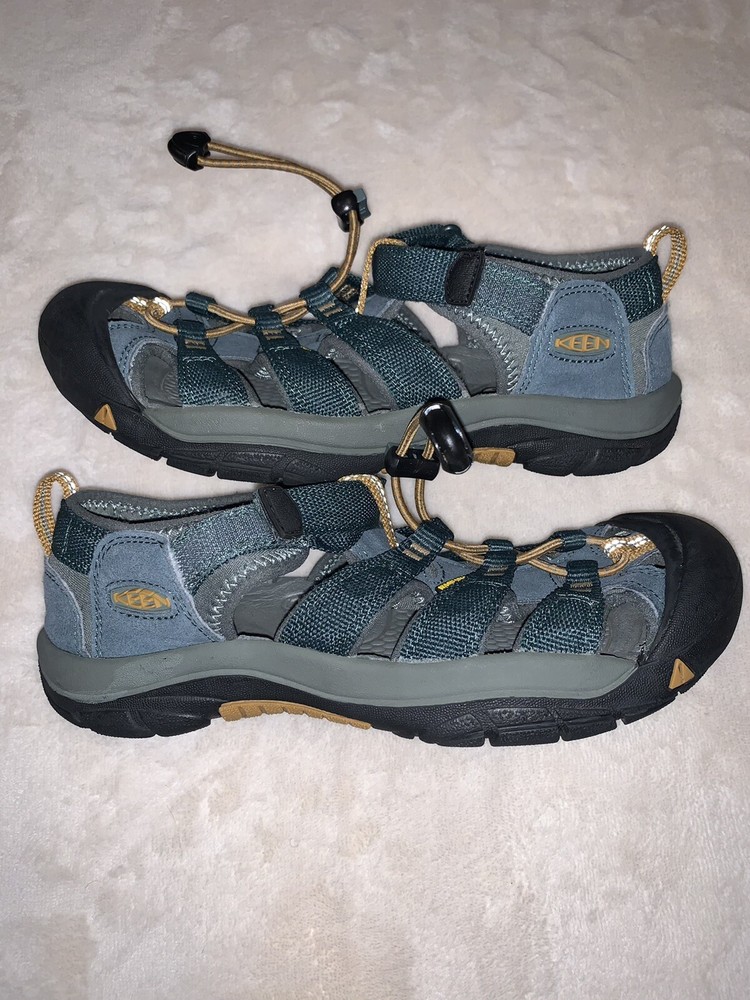 KEEN Waterproof Hiking Sandal Men’s Size US 5 Green Black 1020364