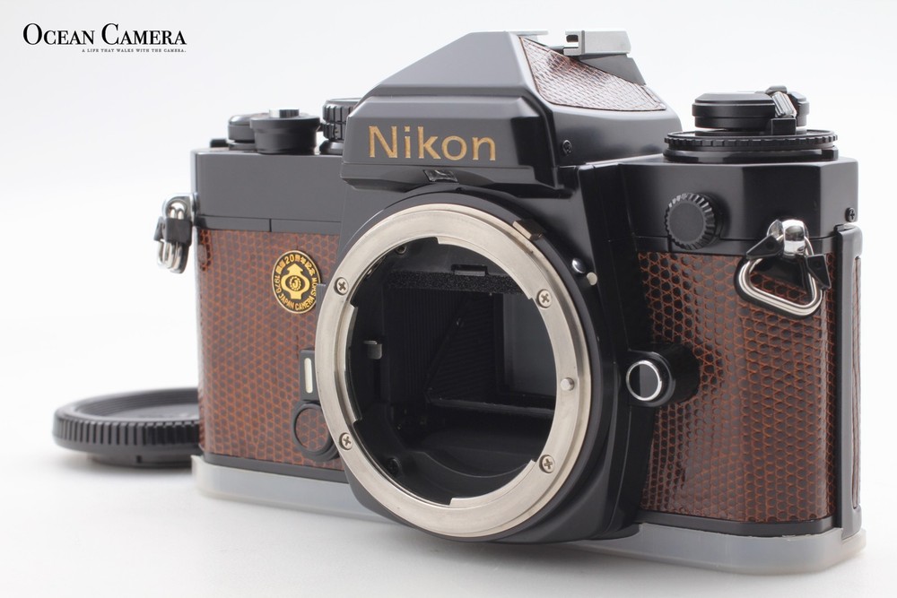 Super RARE!! [Nikon FE] 1979 Japan Camera Show 20th Anniversary Model From JAPAN