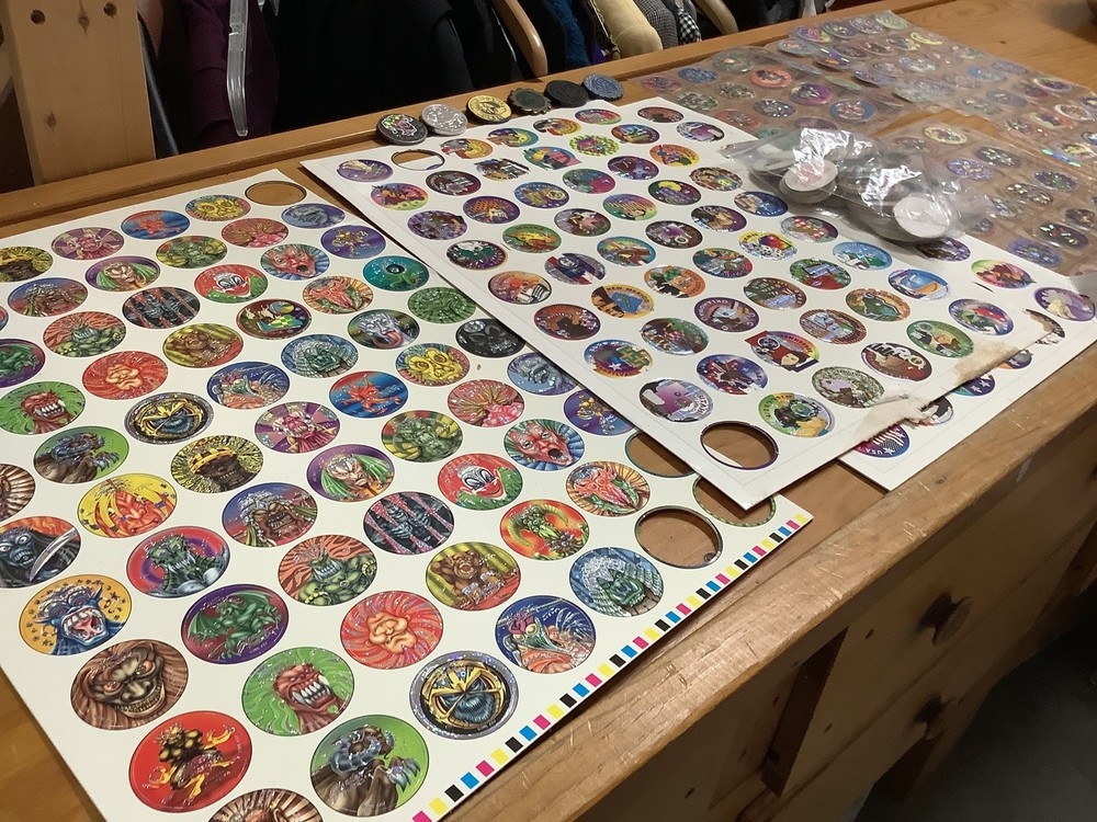 Huge Lot Over 200 🌟 Vintage 90s Millennial Pogs Milk Caps 🌟 LOOK