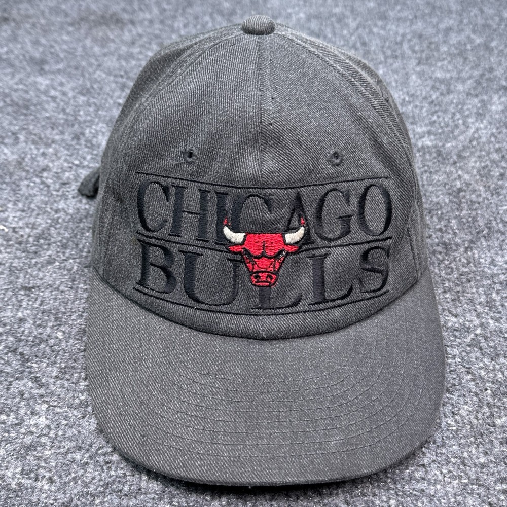 Vintage Chicago Bulls First Pick Strapback Hat Cap Black NBA Gray Embroidered