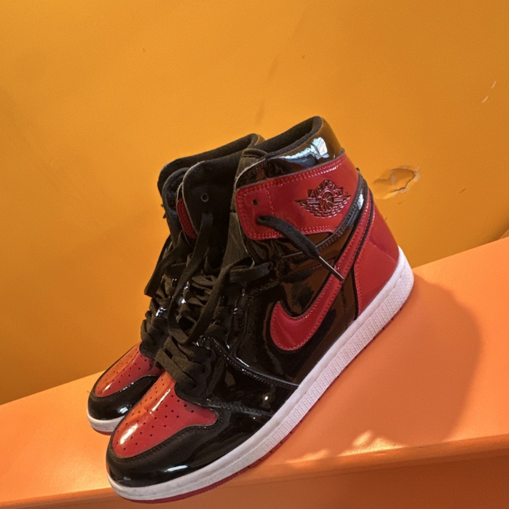 Jordan Air Jordan 1 Retro High OG Patent Bred Black Red Patent Leather Sneaker