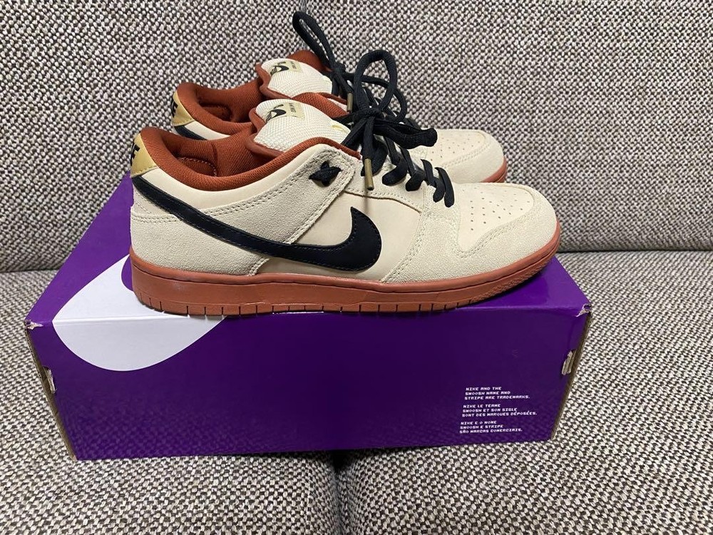 Nike Dunk Low SB Muslin Men US 8 Sneakers with Original Box