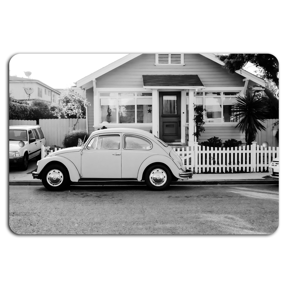 Vintage Charm: Classic Car & Cottage Bliss