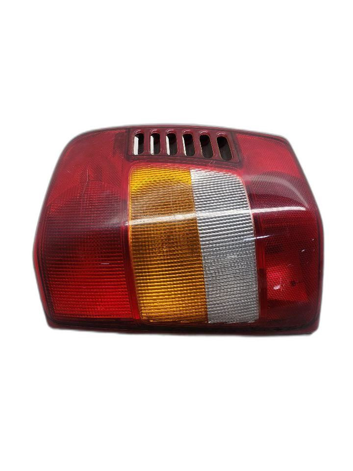 Passenger Right Tail Light Thru 8/18/02 Fits 02-03 GRAND CHEROKEE 1278898